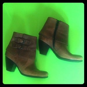 B.o.c ankle boots